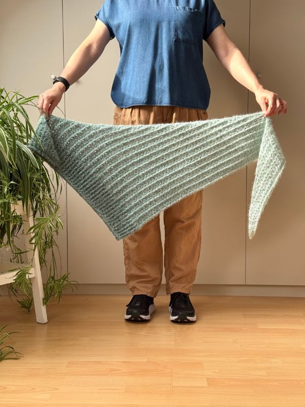 Annecy Shawl - Image 9